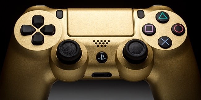 ColorWare 24K Gold DualShock 4 & Xbox One Controllers 1