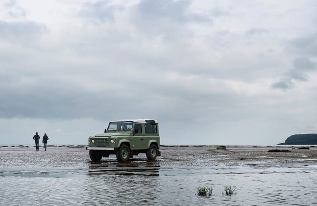 Land Rover Defender Heritage Limited Edition 2