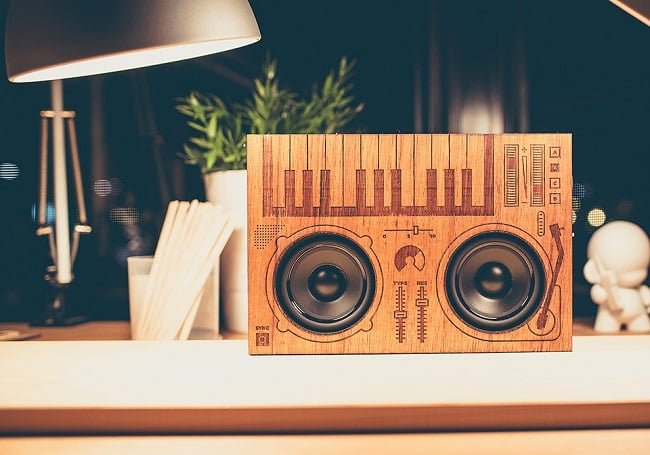 The Wooden Boombox 2