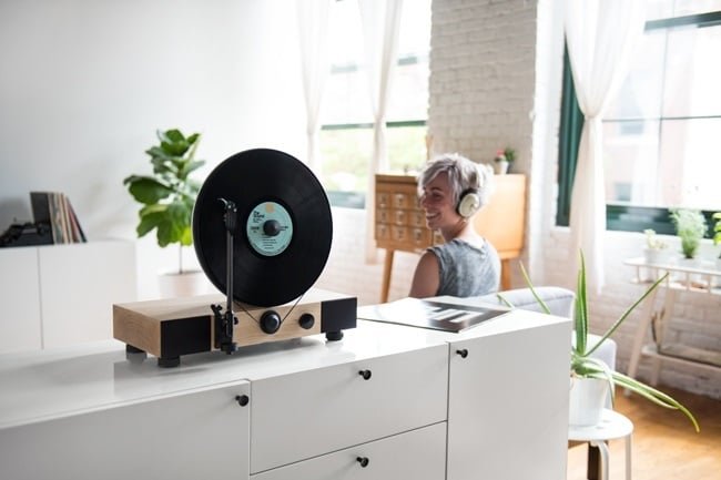Floating Record Vertical Turntable 10