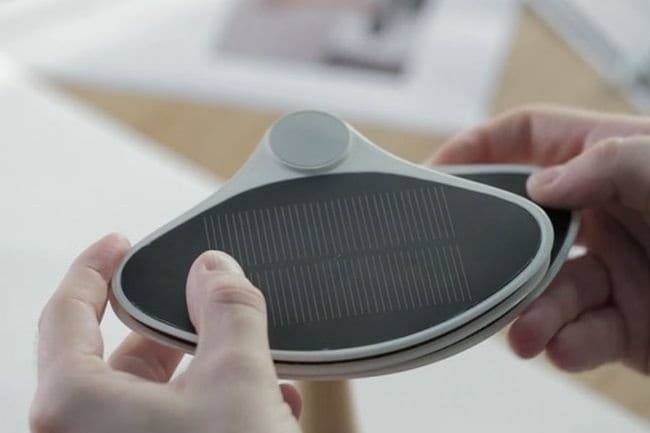 Ginkgo Solar Tree Charger_3