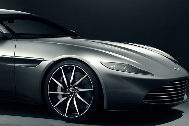 James Bond's Aston Martin DB10 b