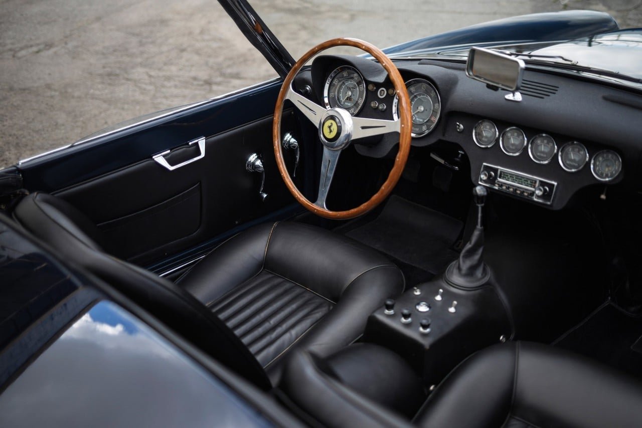 Ferrari 250 GT LWB California Spider Interior