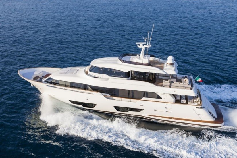 Luxury Navetta 28 Luxury Yacht by Custom Line