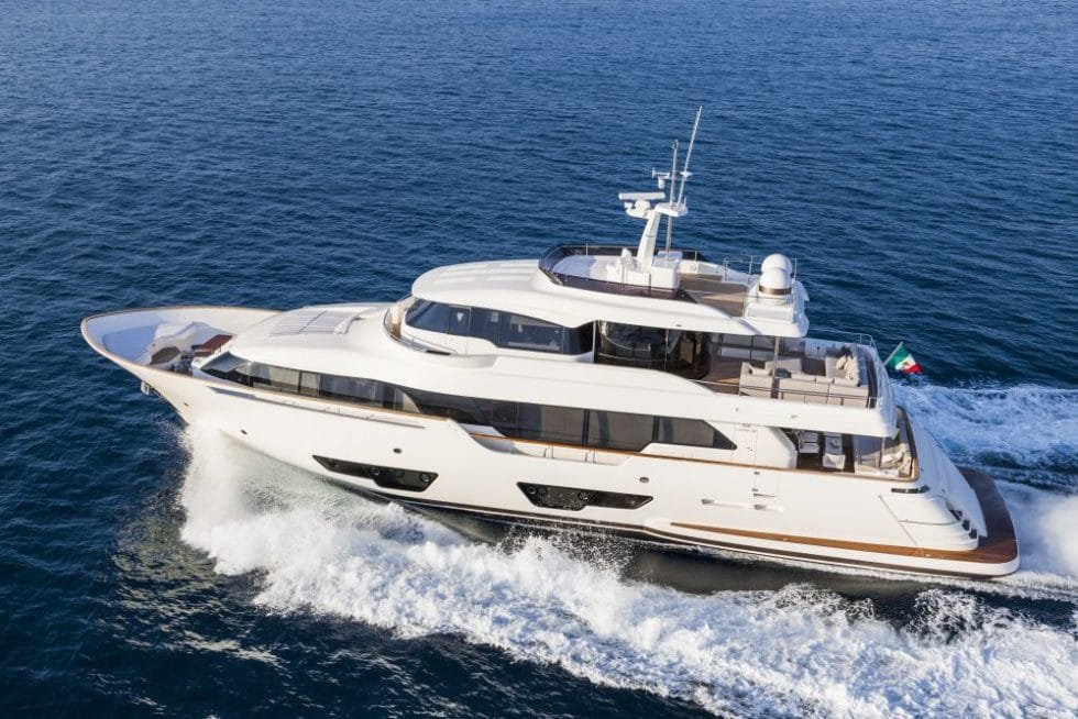 Luxury Navetta 28 Luxury Yacht by Custom Line
