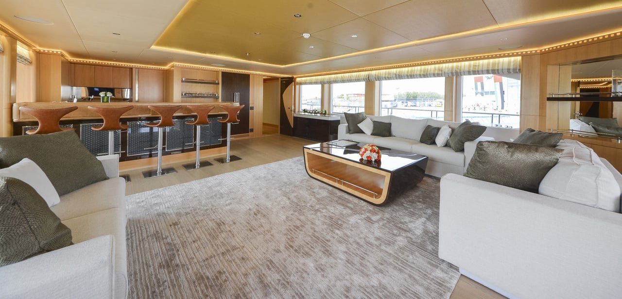 Majesty 155 Luxury Yacht Main Saloon