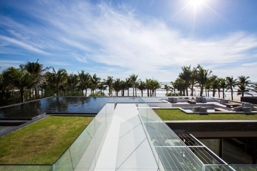 Naman Residence by MIA Design Studio, Rooftop Terrace