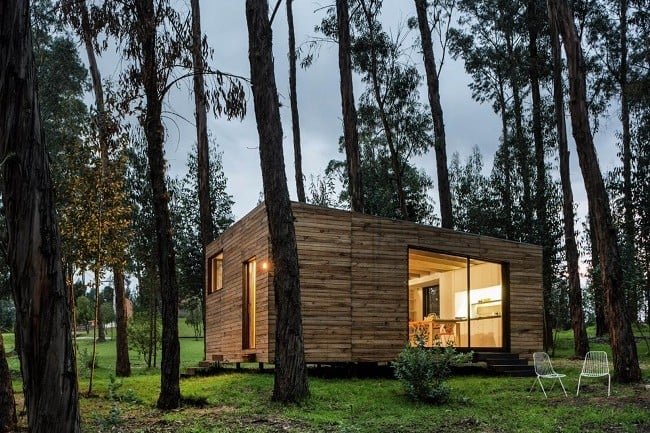 Tiny Green-Roofed Home In Ecuador 1