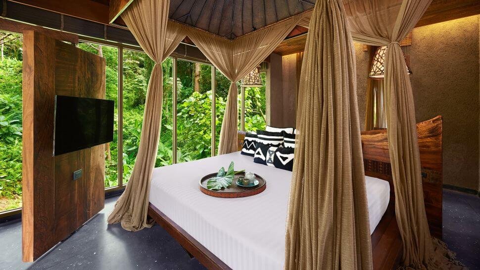 Cottage View Bed, Serene Keemala Hotel