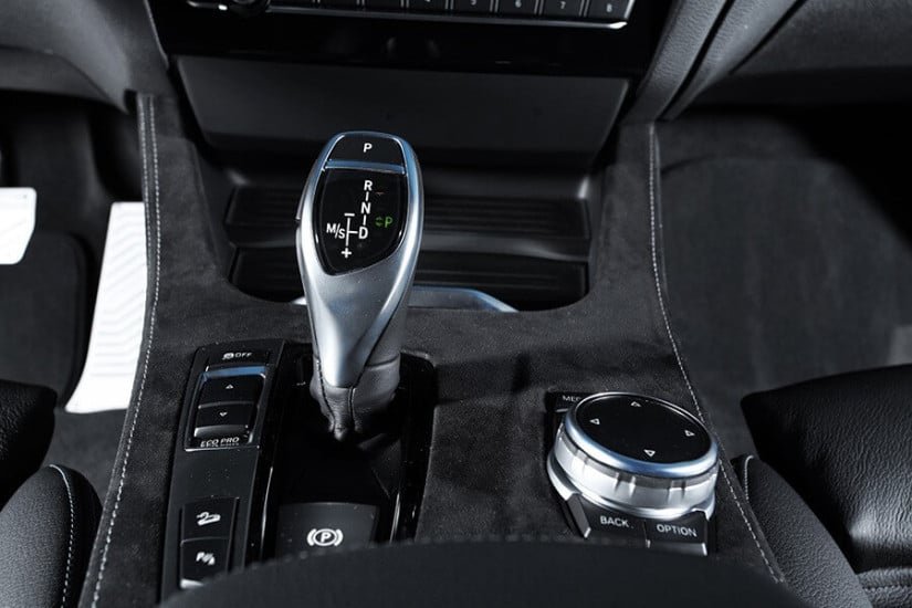 Controls, Lightweight Performance BMW X4