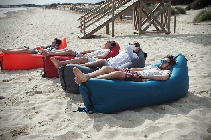 KAISR Original Inflatable Lounge 1