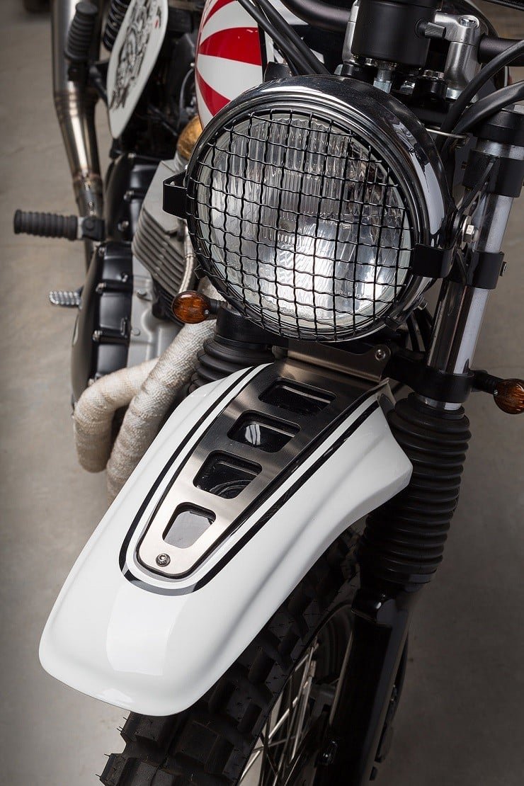'Ronin' Triumph Scrambler by Tamarit Motorcycles 8