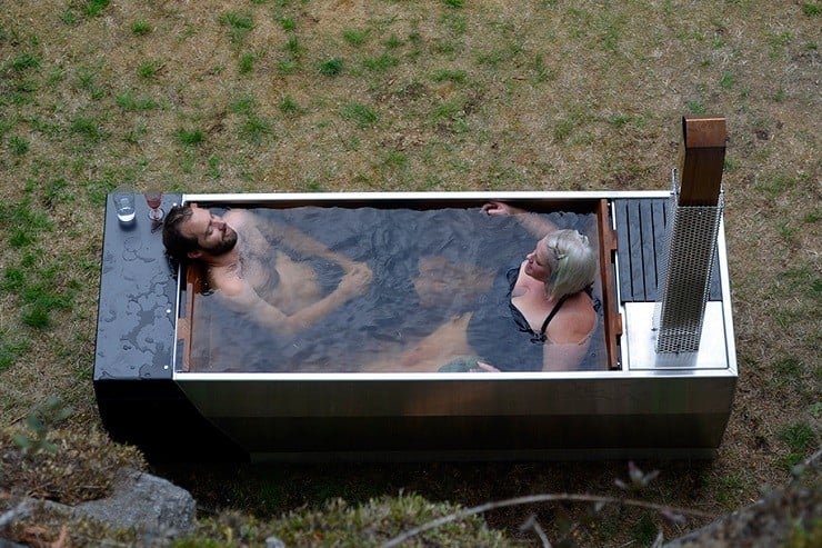 Soak Outdoor Wood-Fired Hot Tub 4