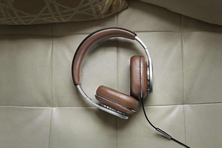 bowers-wilkins-p9-signature-headphones-2