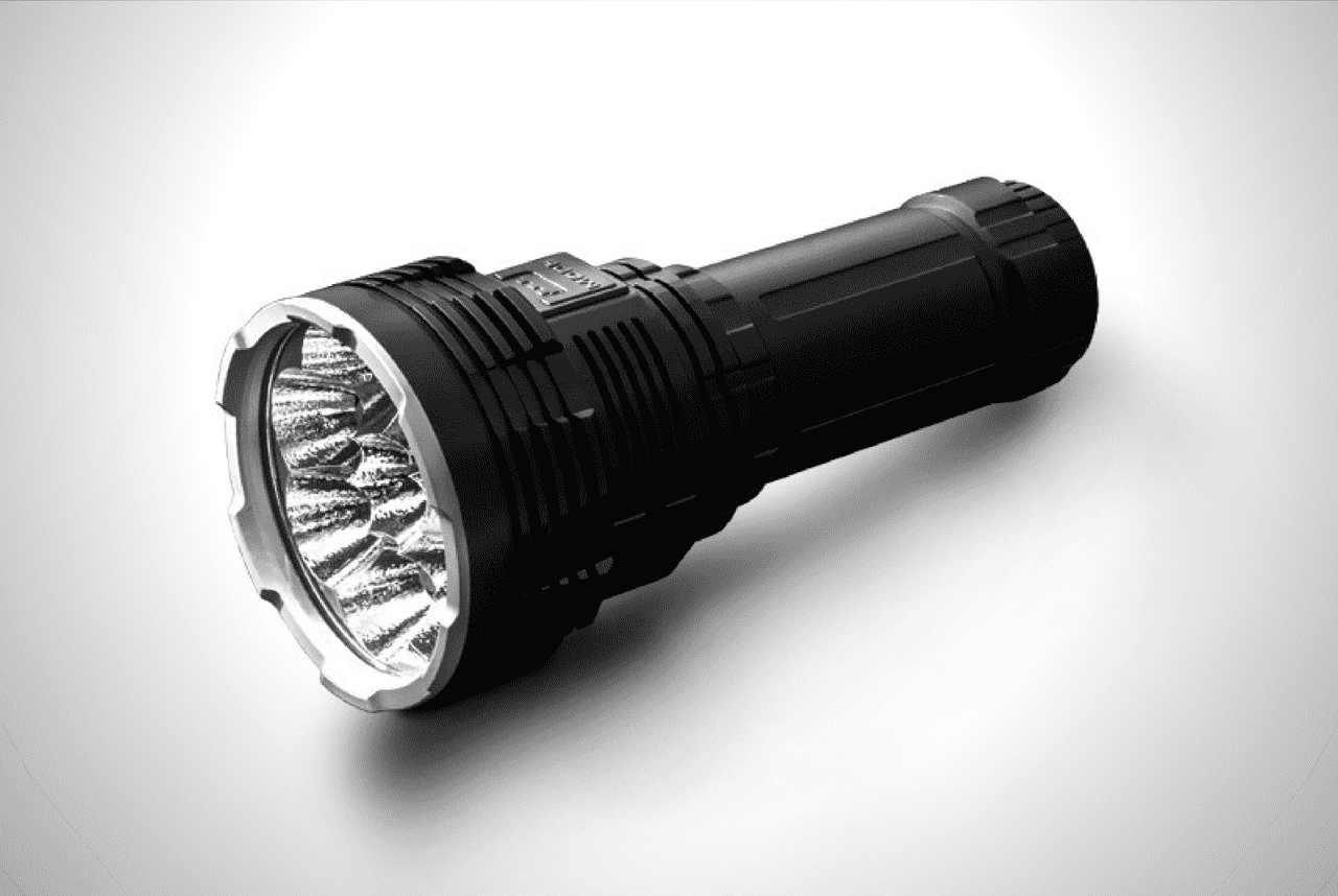 Imalent R90TS review: 36,000 Lumens thrower flashlight