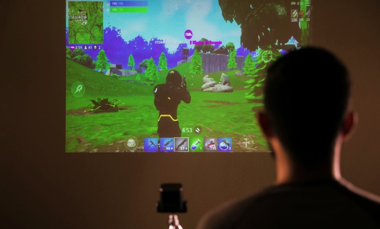 Projector Gaming