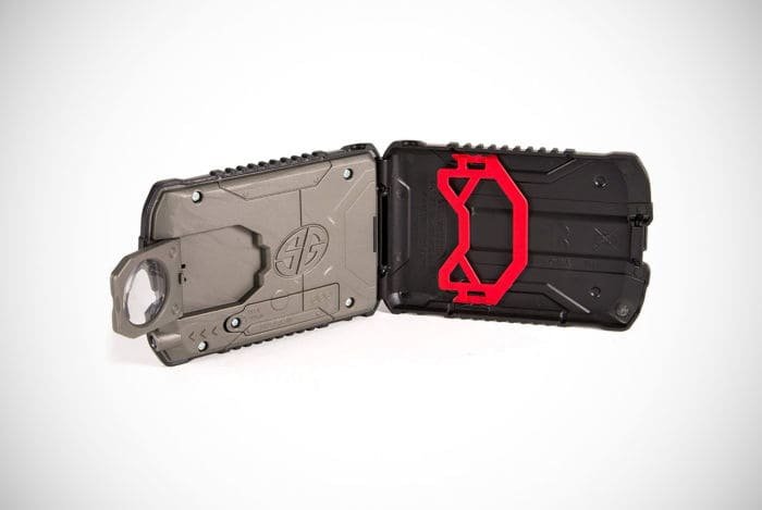 31 Best Tactical Wallets (2023) : Tough, Durable and Military