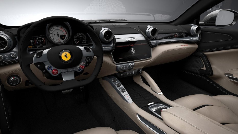 Ferrari_GTC4Lusso interior