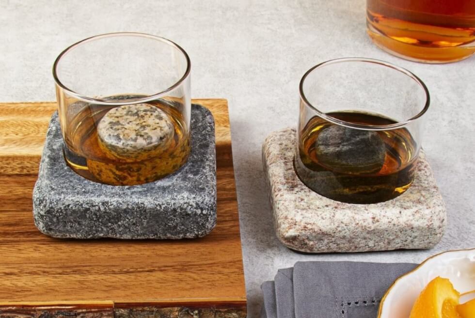 Enjoy Chilled Drinks With The Sea Stones Cool Coaster Set