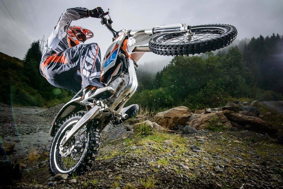 Best Electric Dirt Bikes Reviews and our top picks