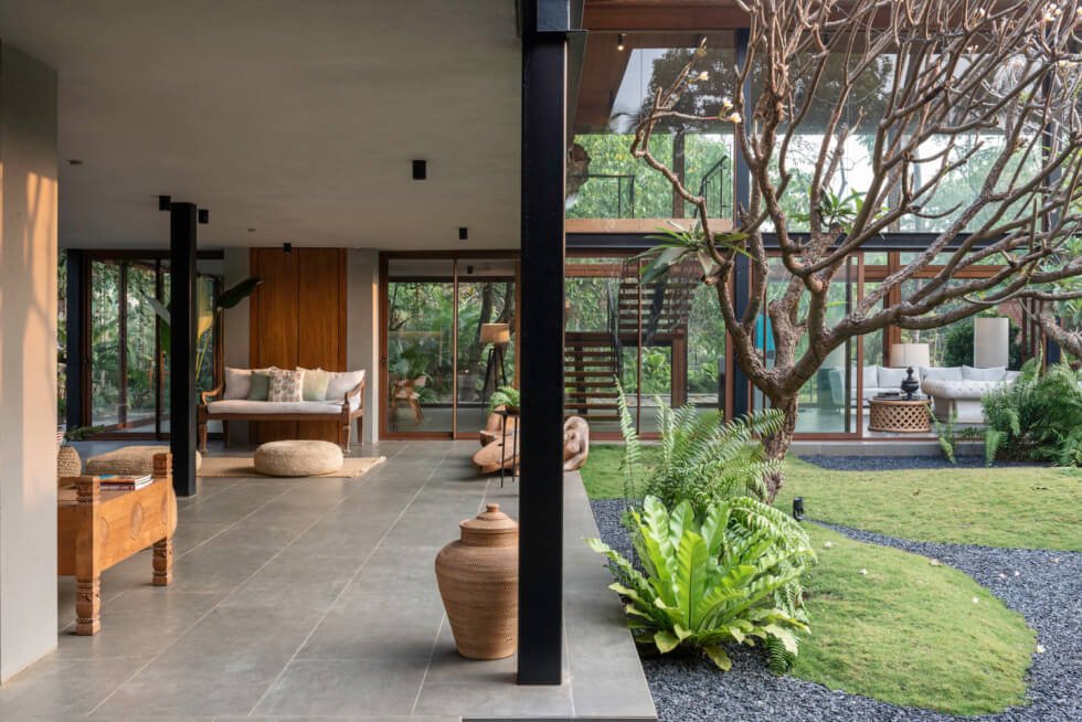The Breathtaking Casa Feliz Is A 10,000-Square Foot Villa That ...