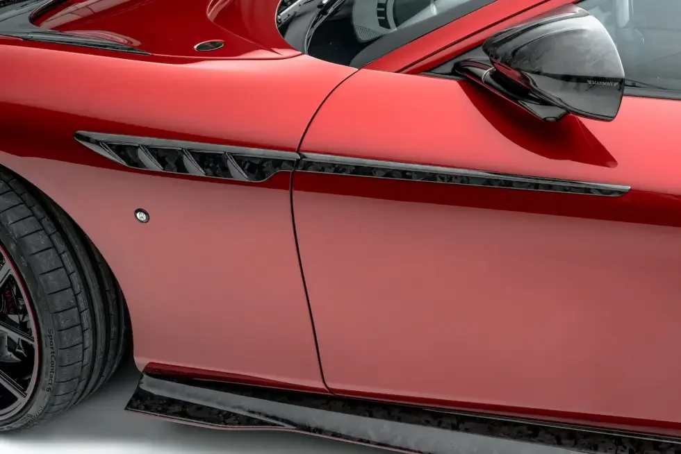 Ferrari Roma slats