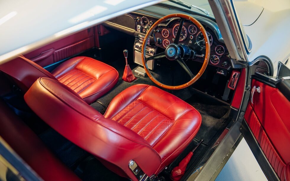 1964 Aston Martin DB5 Cockpit