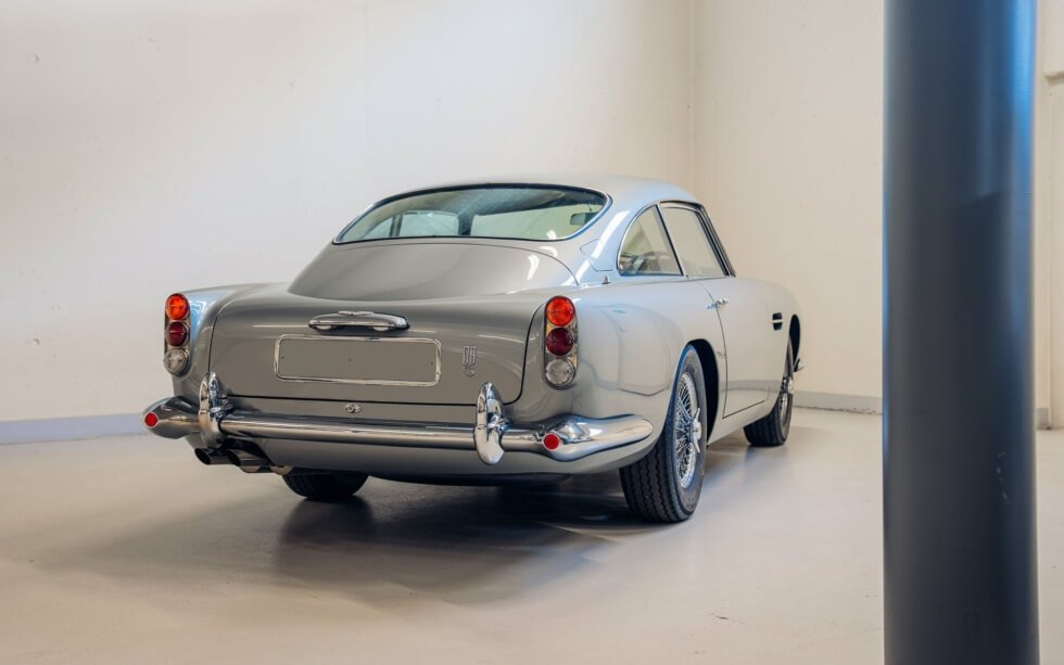 1964 Aston Martin DB5 Rear