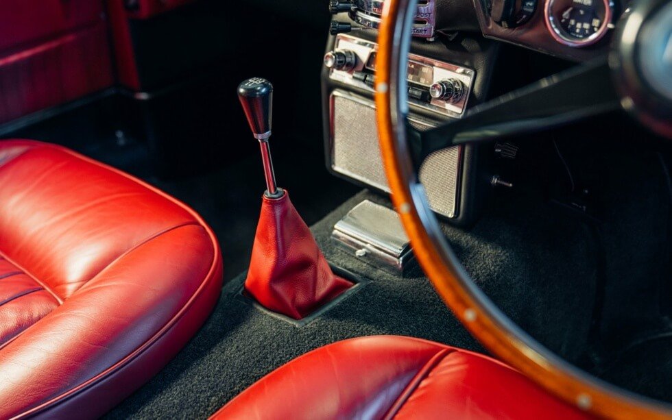 1964 Aston Martin DB5 Shift