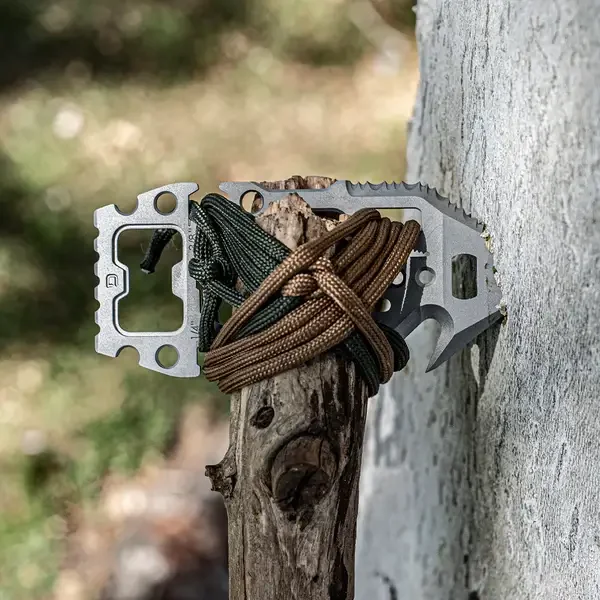 Dango's A10 Holster Backplate with MT05 Multitool Turns Your Wallet ...
