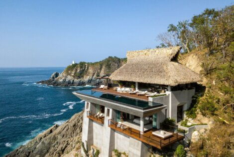 Casa Acantilado