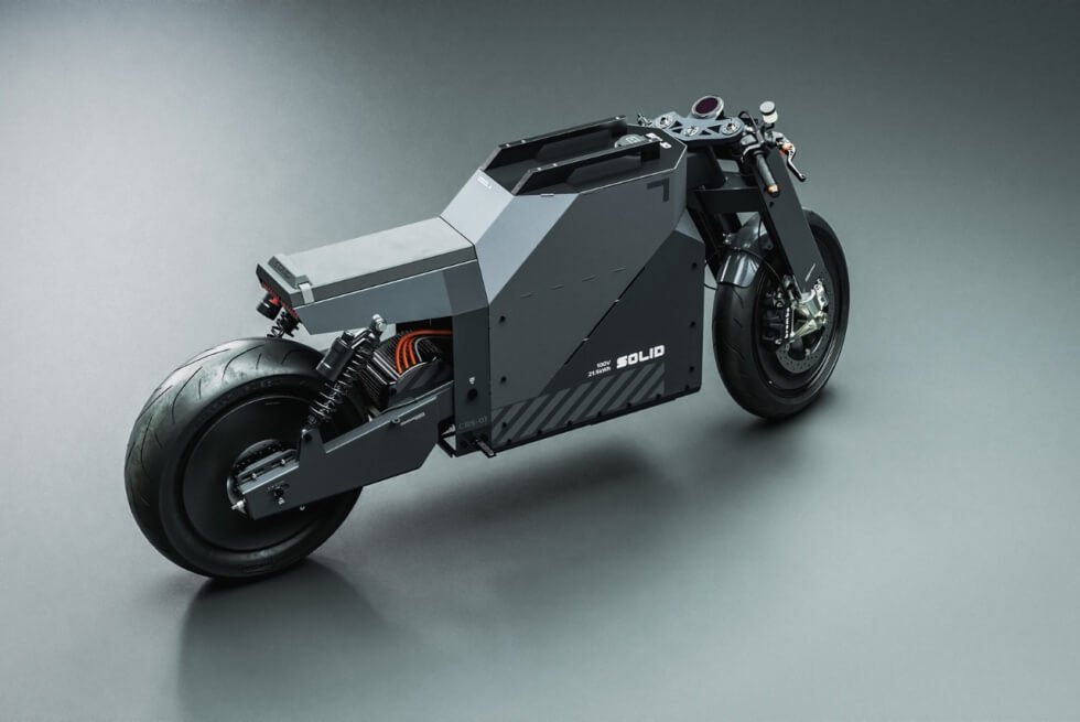 SOLID EV Calls On VoyagerCo. To Design The CRS01 Electric Bike Concept