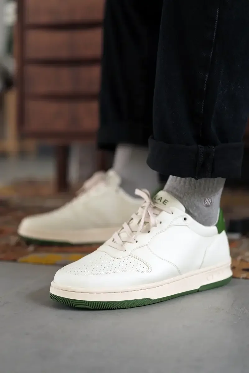 Clae Ups Its Sustainability Reputation With Appleskin For The Apple ...