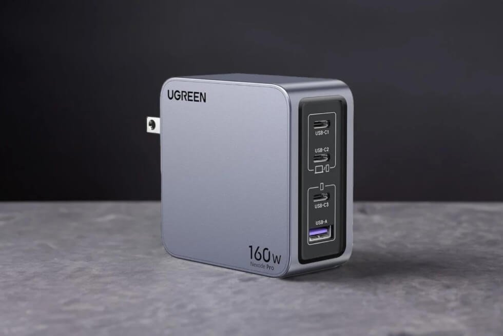 UGREEN Nexode Pro 160W: Fast-Charge Four Devices At Once